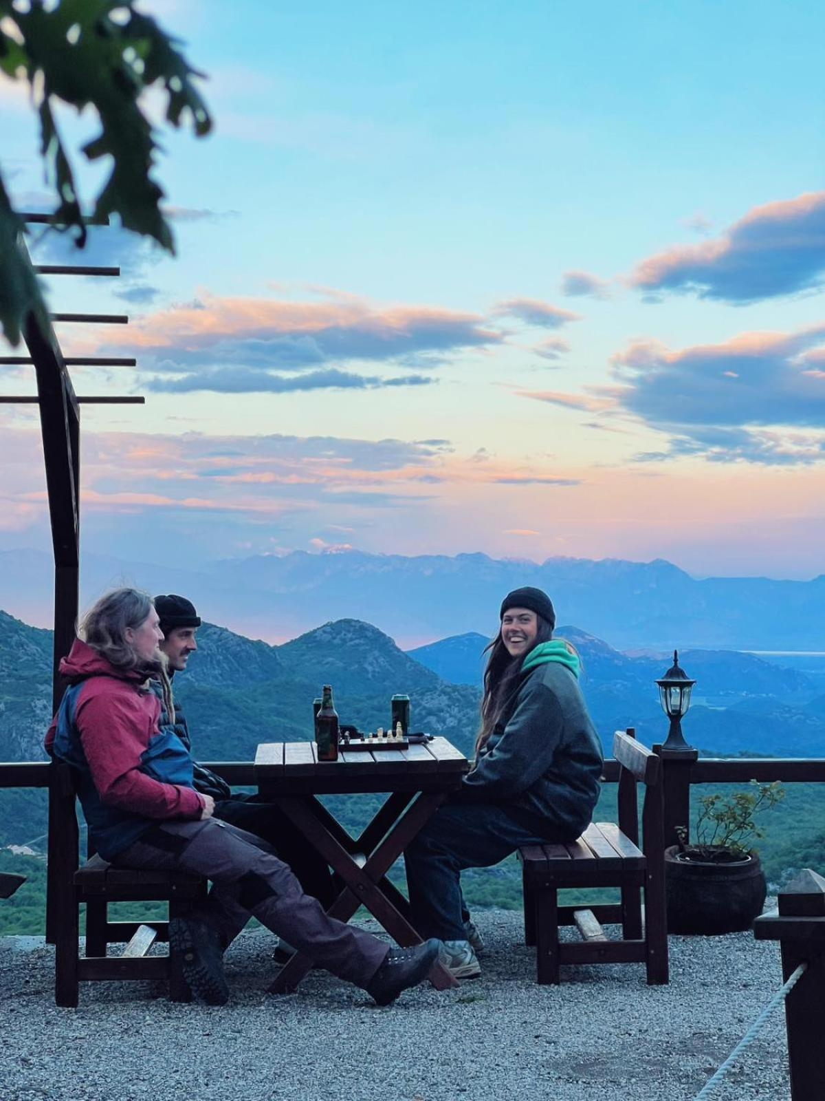 Camp Oaza,Lipa Hotel Cetinje Kültér fotó